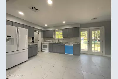 208 Wichita Trail, Browns Mills, NJ 08015 - Photo 16