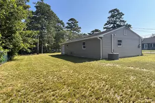 208 Wichita Trail, Browns Mills, NJ 08015 - Photo 14