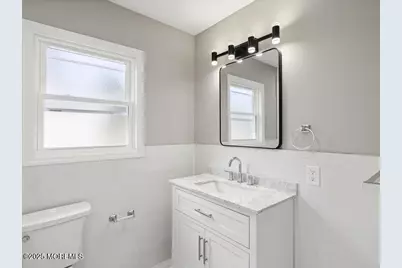 58 W Highland Avenue, Atlantic Highlands, NJ 07716 - Photo 18