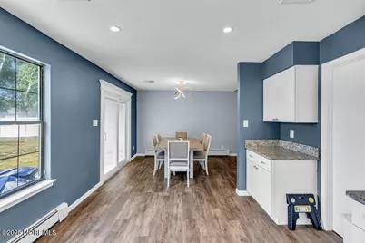 41 Sweetbriar Trail, Howell Township, NJ 07731 - Photo 6