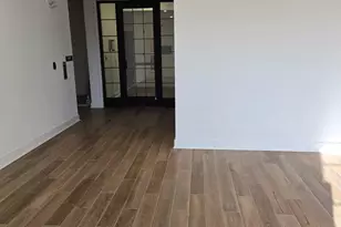 28 Radford Ct, Monroe Township, NJ 08831 - Photo 4