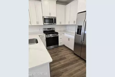 28 Radford Court #28211, Monroe Township, NJ 08831 - Photo 10