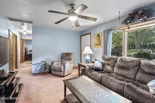 11 Murdock Pl, Jackson, NJ 08527 - Photo 4