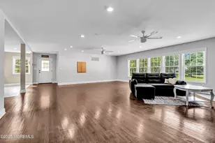 123 Freehold Rd, Manalapan Township, NJ 07726 - Photo 6