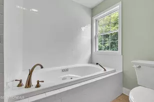 123 Freehold Rd, Manalapan Township, NJ 07726 - Photo 20