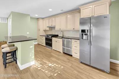 202 Owls Nest Court, Jackson, NJ 08527 - Photo 4