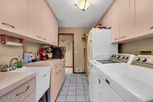 1605 Otter Dr, Toms River Township, NJ 08755 - Photo 28