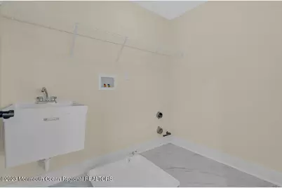 2 Potters Court, Bayville, NJ 08721 - Photo 10