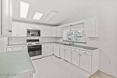 26 Baltusrol Drive, Mays Landing, NJ 08330 - Photo 8