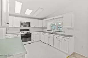 26 Baltusrol Dr, Mays Landing, NJ 08330 - Photo 8