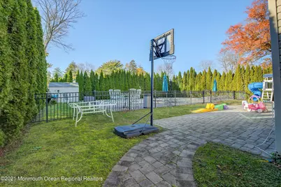 980 Woodgate Avenue, Long Branch, NJ 07740 - Photo 28