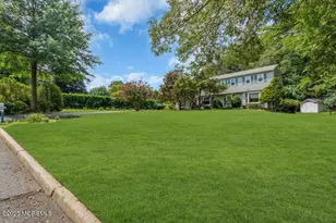 15 Goldsmith Dr, Holmdel, NJ 07733 - Photo 2