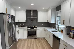 18 Branch Rd, Oakhurst, NJ 07755 - Photo 8