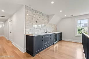 11 Bucchop Ln, Red Bank, NJ 07701 - Photo 10