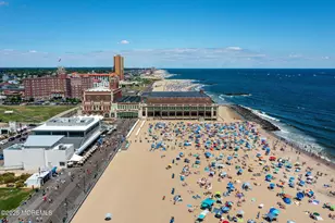 152 Division St, Neptune Township, NJ 07753 - Photo 28