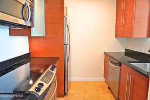 526 Pacific Ave, Atlantic City, NJ 08401 - Photo 32