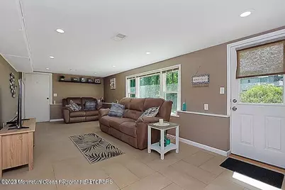 14 Arno Street, Oakhurst, NJ 07755 - Photo 18