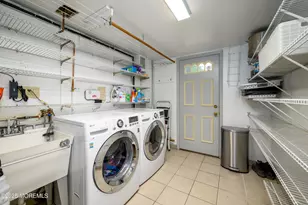 4 Maxwell Ln, Manalapan Township, NJ 07726 - Photo 38