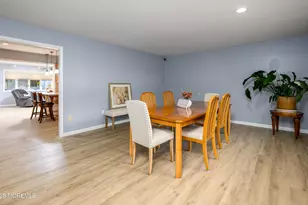 4 Maxwell Ln, Manalapan Township, NJ 07726 - Photo 20