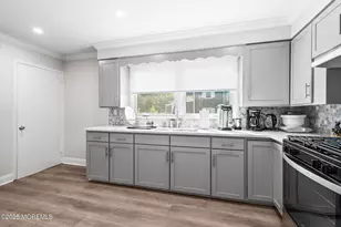 279 W West End Ave, Long Branch, NJ 07740 - Photo 14