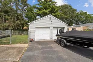 1625 Seventh Ave, Toms River Township, NJ 08757 - Photo 2