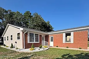 786 Hudson Pkwy, Whiting, NJ 08759 - Photo 4