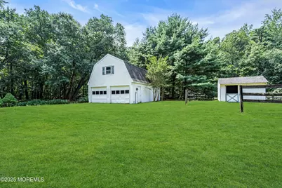 447 Stagecoach Road, Millstone Township, NJ 08510 - Photo 4