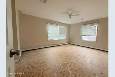 631 Sydney Avenue, Union Beach, NJ 07735 - Photo 16