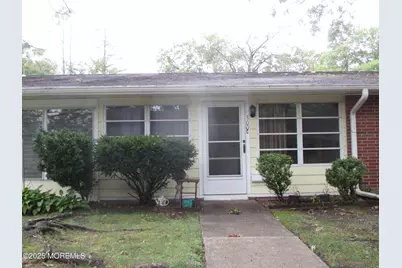 300C W Malvern Court, Lakewood, NJ 08701 - Photo 2