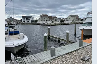 32 Toppinglift Drive, Bayville, NJ 08721 - Photo 4