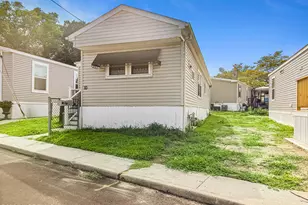 10 Robin, Hazlet Township, NJ 07730 - Photo 16