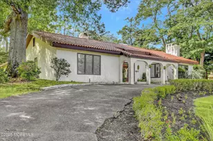 36 Muncy Dr, West Long Branch, NJ 07764 - Photo 4