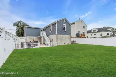 825 Lorillard Avenue, Union Beach, NJ 07735 - Photo 18