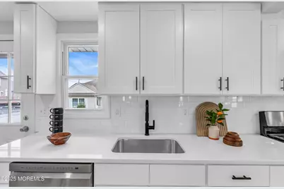 825 Lorillard Avenue, Union Beach, NJ 07735 - Photo 8