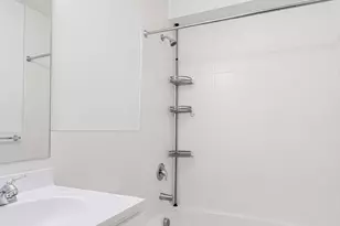 20 Holden Sq, Lakewood, NJ 08701 - Photo 26