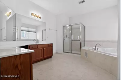 211 Bradwick Way, Marlboro Township, NJ 07746 - Photo 30