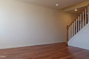 20 Main St, Port Monmouth, NJ 07758 - Photo 10