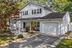 27 Squire Ct, Toms River Township, NJ 08753 - Photo 4