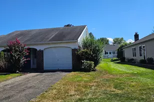 29 Hastings Rd, Manchester Township, NJ 08759 - Photo 2