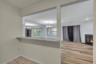 604 Woodhaven Dr, Edison, NJ 08817 - Photo 16