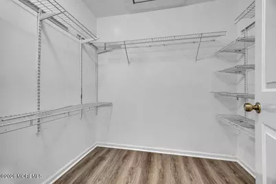 604 Woodhaven Drive, Edison, NJ 08817 - Photo 24