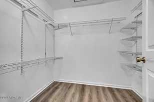 604 Woodhaven Dr, Edison, NJ 08817 - Photo 24