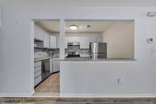 604 Woodhaven Dr, Edison, NJ 08817 - Photo 12