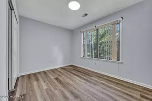 604 Woodhaven Dr, Edison, NJ 08817 - Photo 18