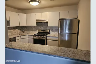 604 Woodhaven Drive, Edison, NJ 08817 - Photo 8