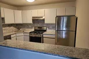 604 Woodhaven Dr, Edison, NJ 08817 - Photo 8