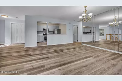 604 Woodhaven Drive, Edison, NJ 08817 - Photo 8