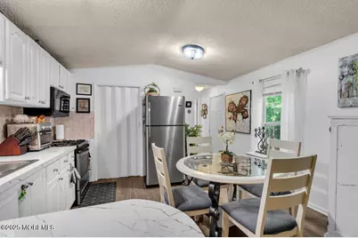 17 South Drive, East Windsor Township, NJ 08520 - Photo 14