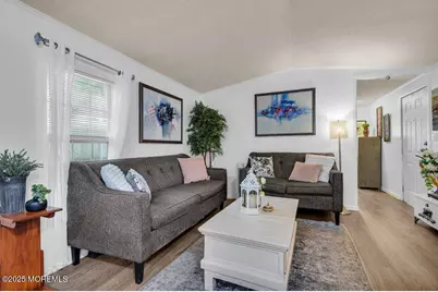 17 South Drive, East Windsor Township, NJ 08520 - Photo 6