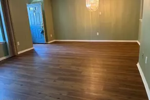 293 Gloucester Ct, Aberdeen Township, NJ 07747 - Photo 4